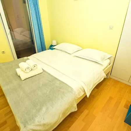 Apartment Neno Sutomiscica Exterior photo